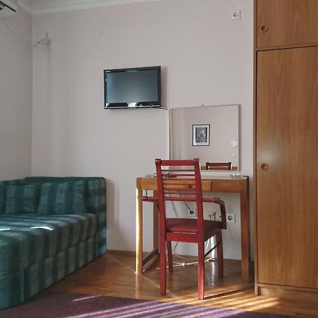 Hostel Bimbo Skopje Exterior photo