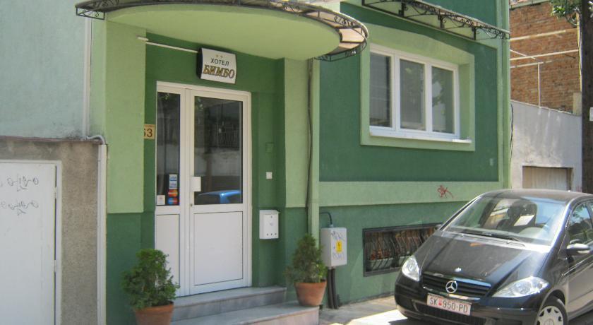 Hostel Bimbo Skopje Exterior photo