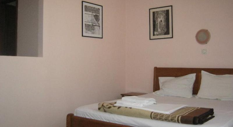 Hostel Bimbo Skopje Exterior photo